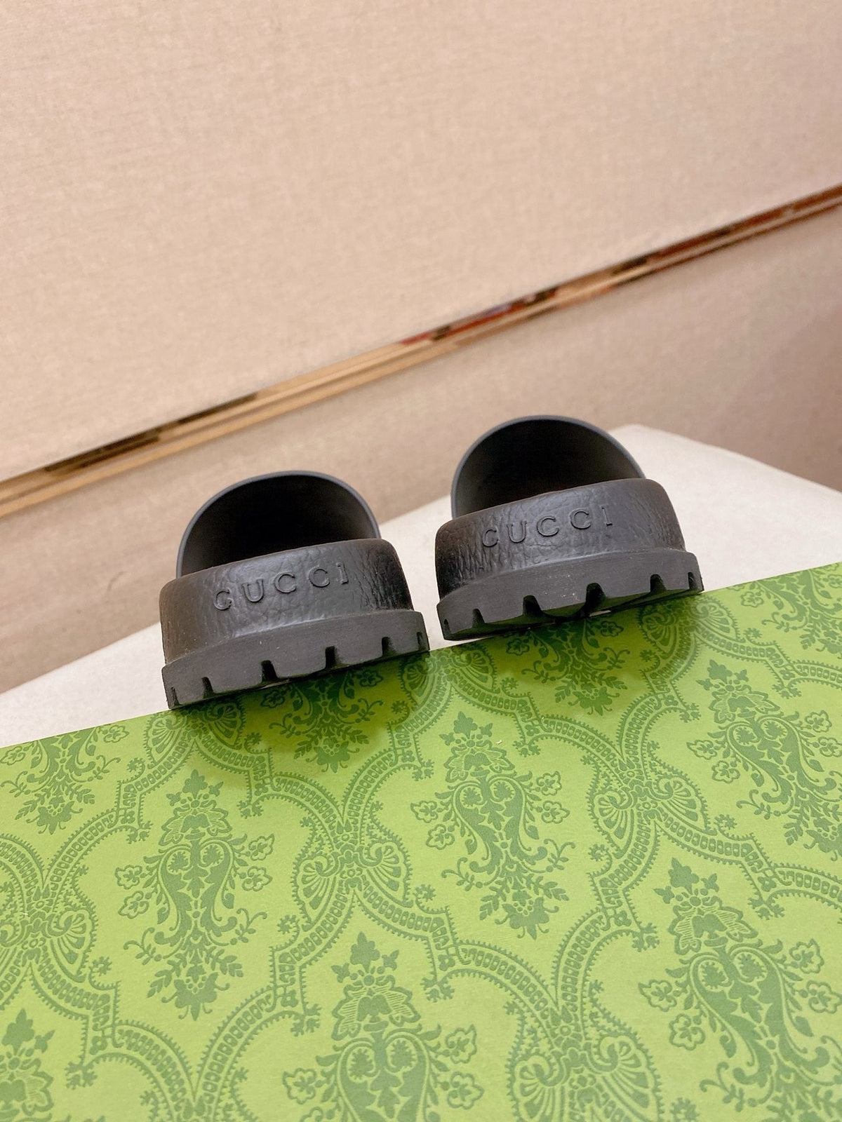 Gucci Graphic Strap Slide Sandals — front