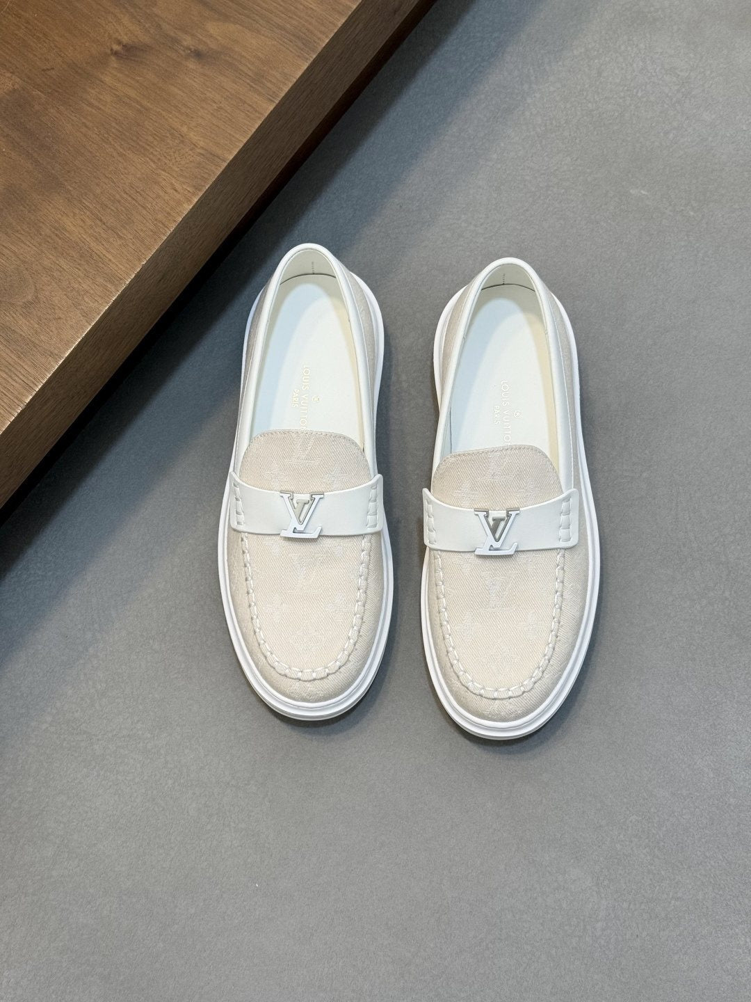 lougou Strap Slip-On Sneakers — front